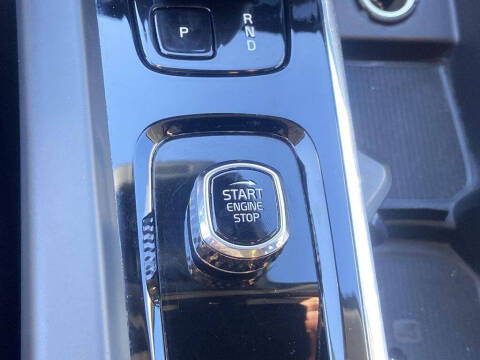 2024 Volvo S60 B5 Core Dark Theme