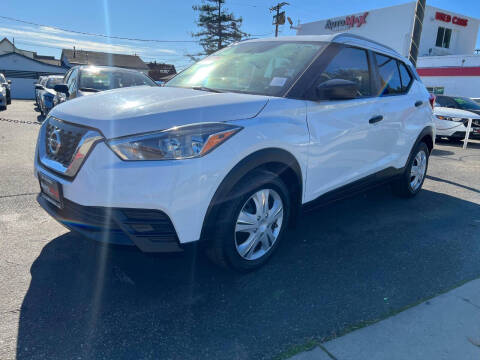 2018 Nissan Kicks S