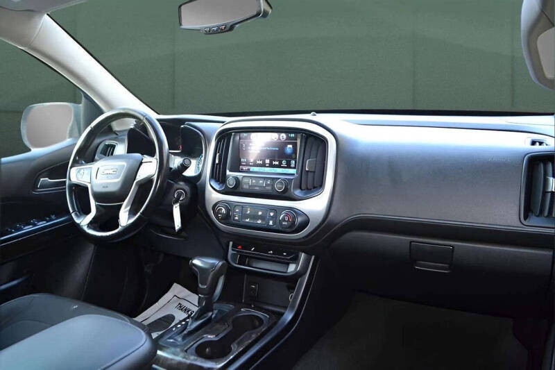 2018 GMC Canyon SLE