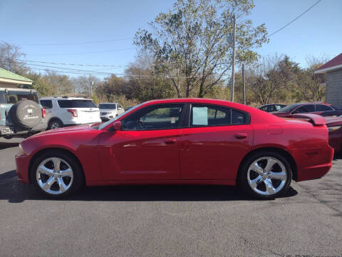 2012 Dodge Charger for sale at Auto Acceptance in Tupelo MS