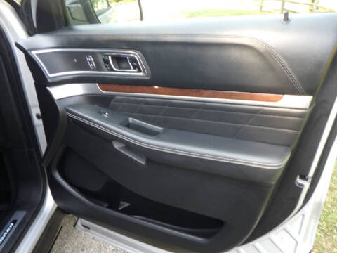 2016 Ford Explorer Platinum