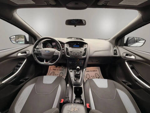 2017 Ford Focus ST