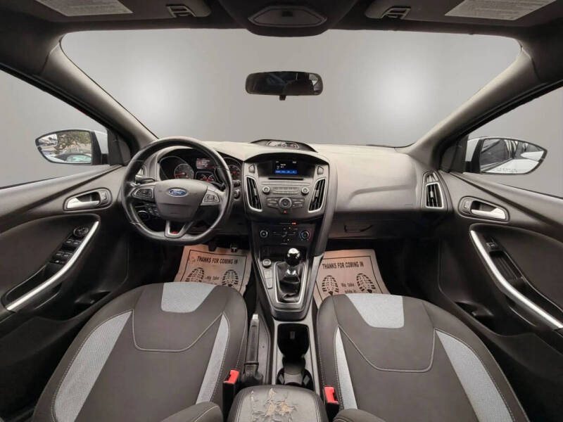 2017 Ford Focus ST