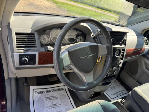 2008 Chrysler Town and Country Touring