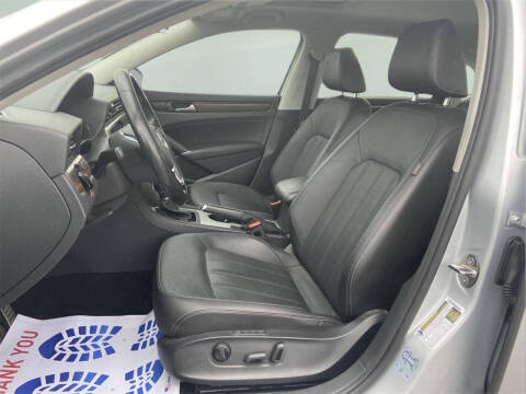 2020 Volkswagen Passat SEL