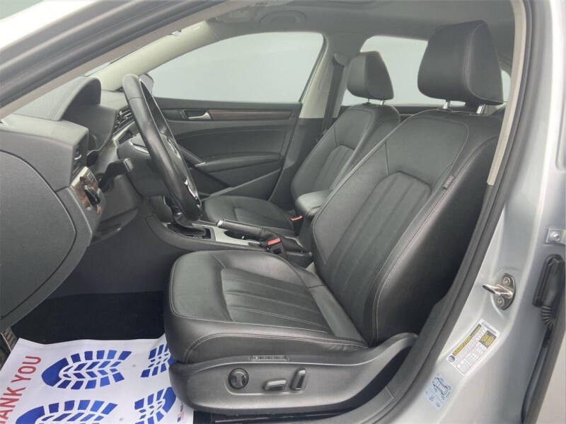 2020 Volkswagen Passat SEL