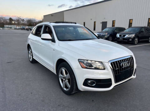 2012 Audi Q5 3.2 quattro Premium Plus