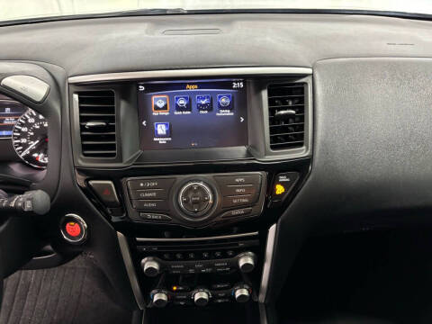 2019 Nissan Pathfinder S