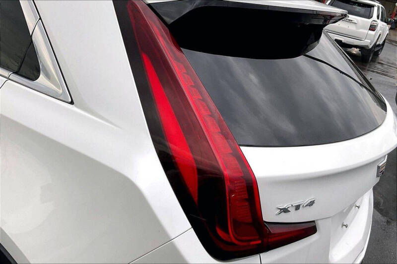 2020 Cadillac XT4 Premium Luxury