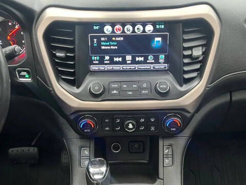 2017 GMC Acadia Denali