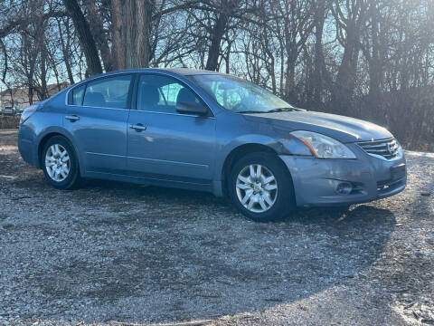 2011 Nissan Altima for sale at JPK Investment Motors in Lincoln NE