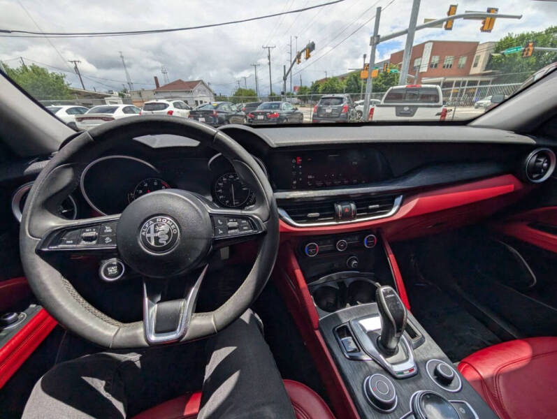 2020 Alfa Romeo Stelvio