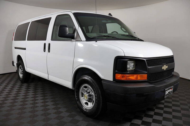 2017 Chevrolet Express LS 2500