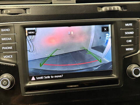 2017 Volkswagen Golf GTI S