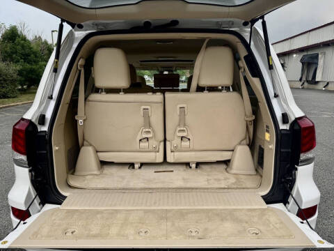 2014 Lexus LX 570