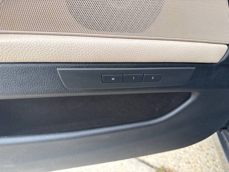 2012 BMW 5 Series 535i