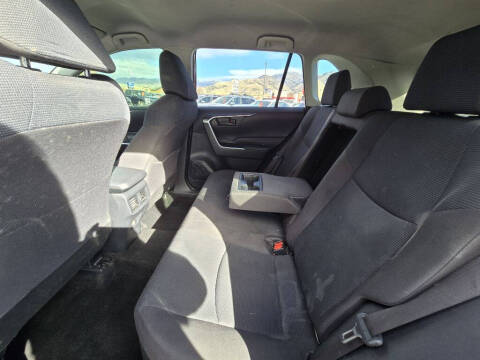 2019 Toyota RAV4 Hybrid LE