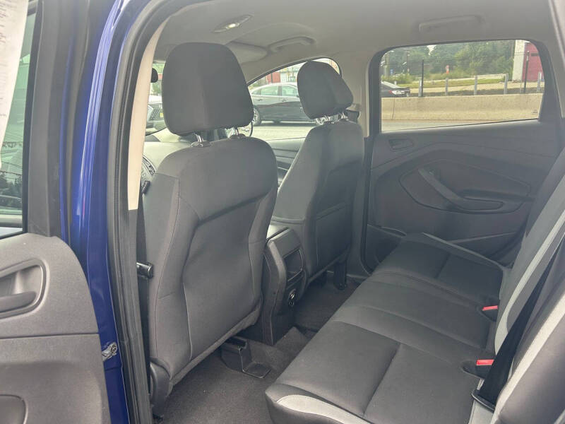 2014 Ford Escape S