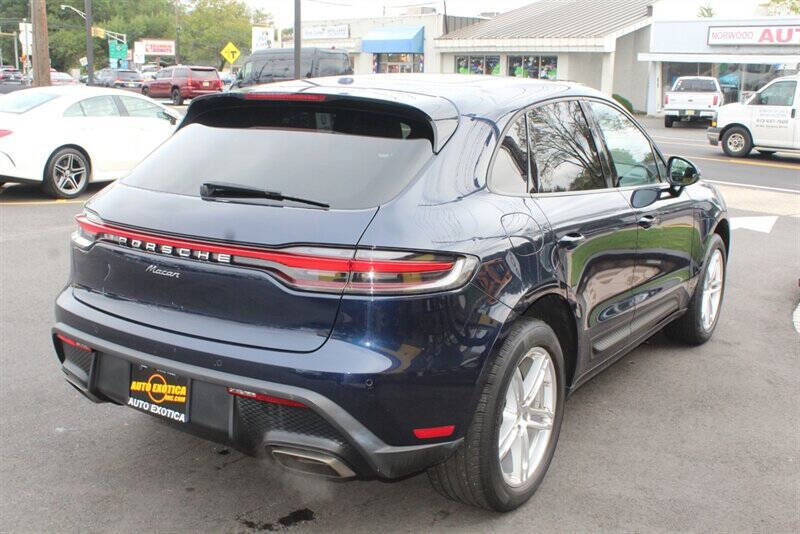 2022 Porsche Macan