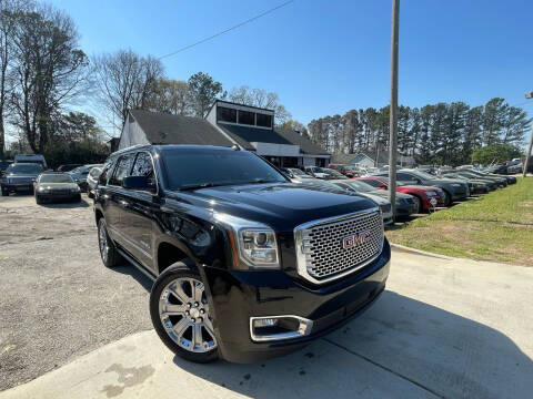 2017 GMC Yukon for sale at Alpha Car Land LLC in Snellville GA