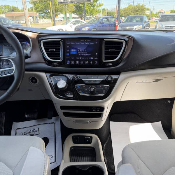 2017 Chrysler Pacifica Touring