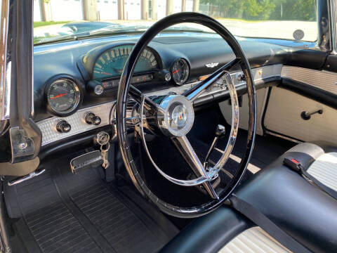 1956 Ford Thunderbird