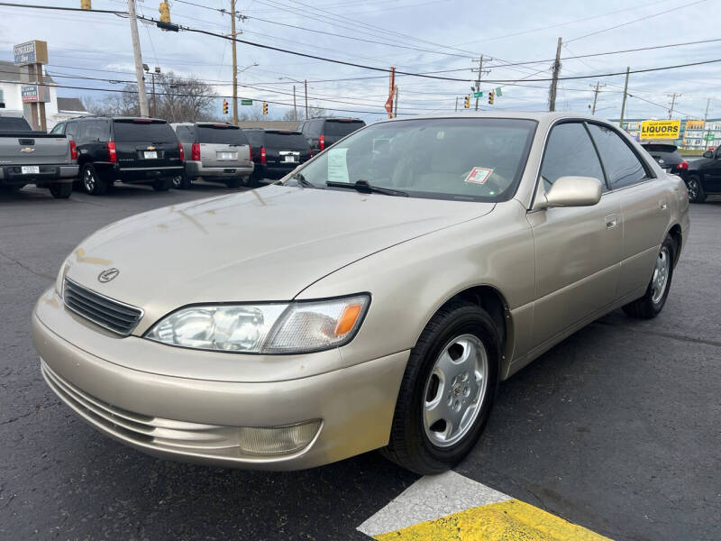 1999 Lexus ES 300 for sale at Rucker's Auto Sales Inc. in Nashville TN