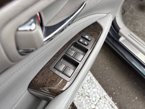 2007 Lexus LS 460