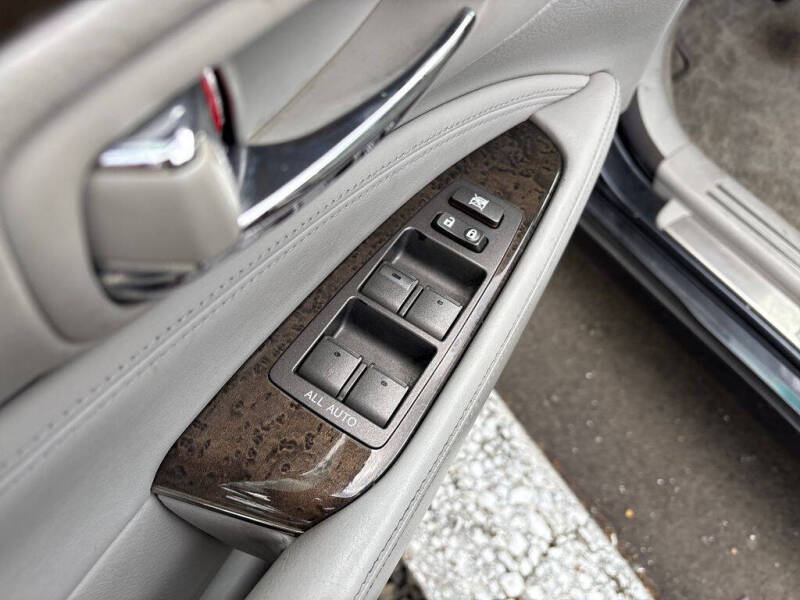 2007 Lexus LS 460