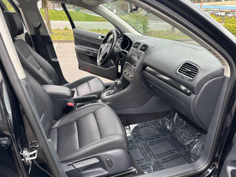 2010 Volkswagen Jetta SportWagen TDI