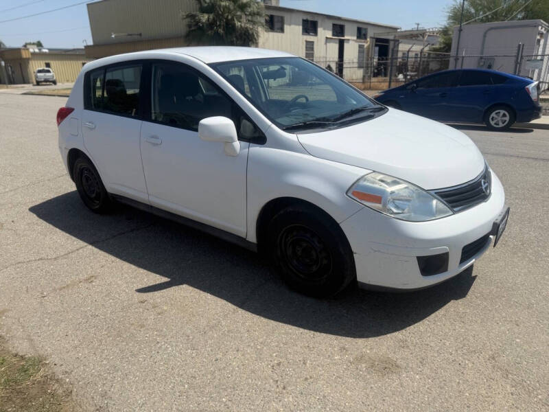 2011 Nissan Versa 1.8 S