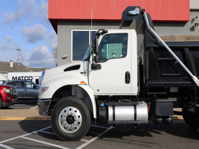 2022 International MV607