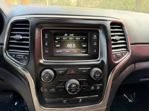 2015 Jeep Grand Cherokee Laredo