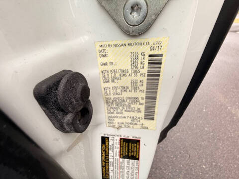 2017 Nissan Frontier SV V6