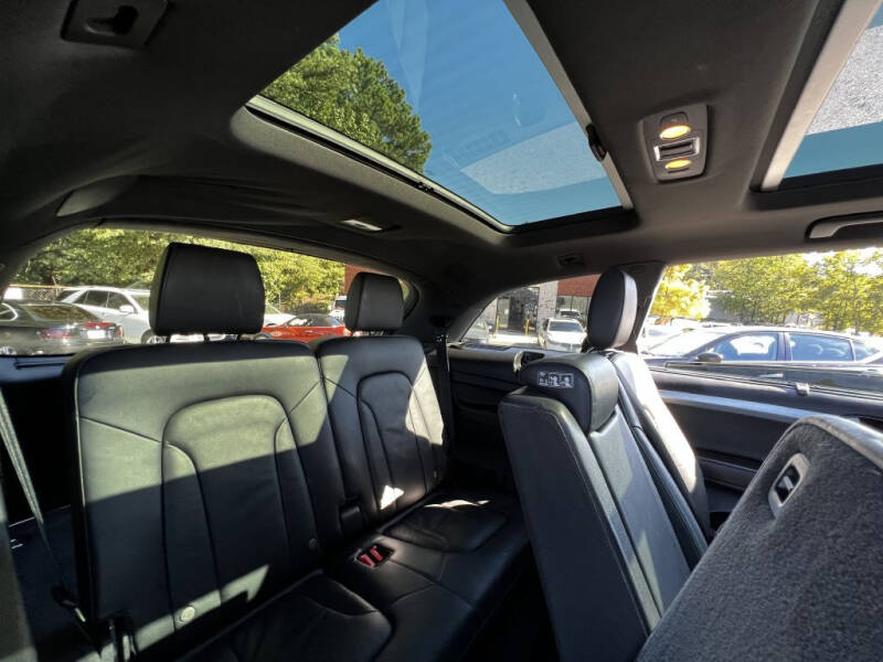 2012 Audi Q7 3.0T quattro S line Prestige