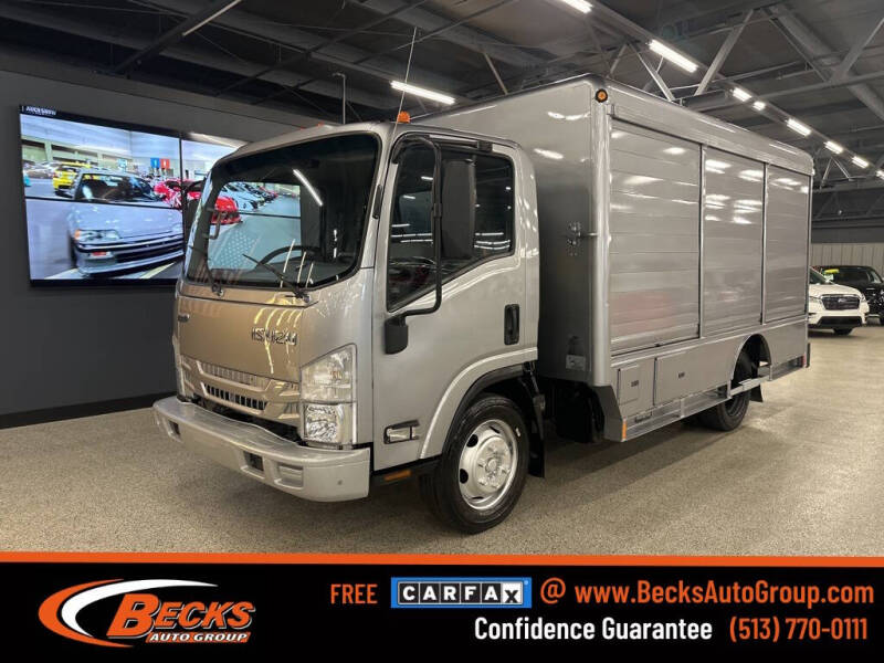 2018 Isuzu NRR's photo