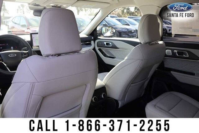 2026 Ford Explorer Platinum