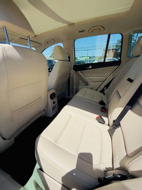 2012 Volkswagen Tiguan
