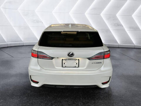 2016 Lexus CT 200h