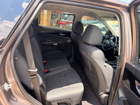 2019 Kia Sorento L