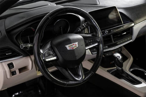 2021 Cadillac CT4 Luxury