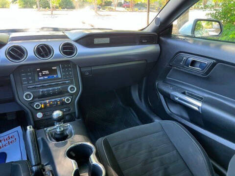 2017 Ford Mustang EcoBoost
