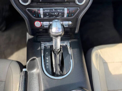 2017 Ford Mustang EcoBoost Premium