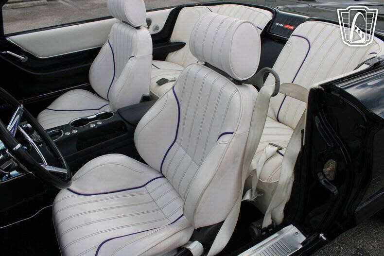 1964 Ford Thunderbird