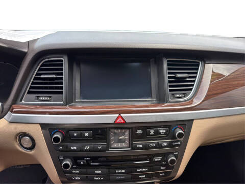 2015 Hyundai Genesis