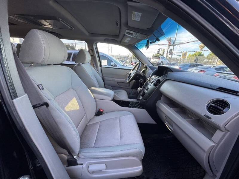 2015 Honda Pilot SE