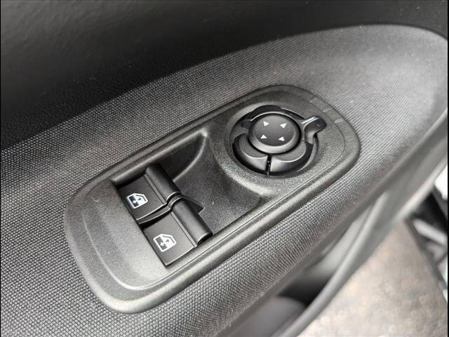 2024 FIAT 500e Inspi(RED)