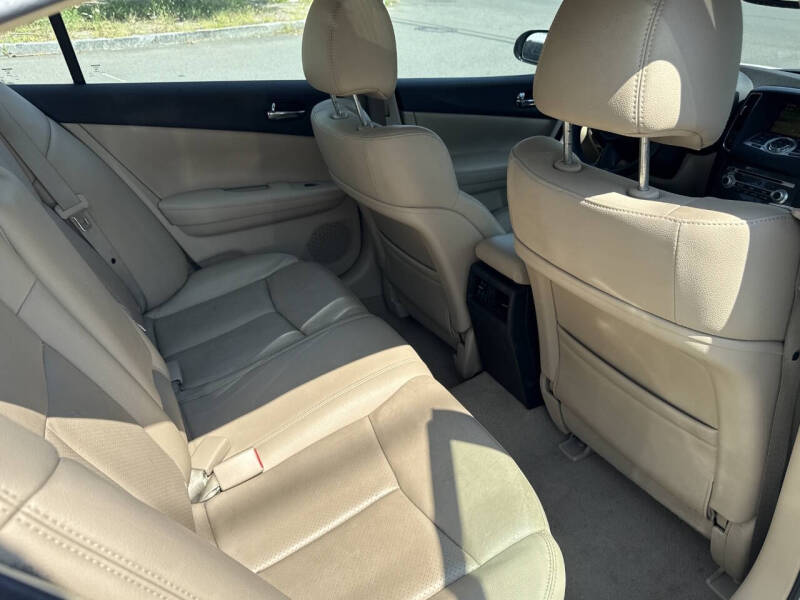 2014 Nissan Maxima 3.5 SV