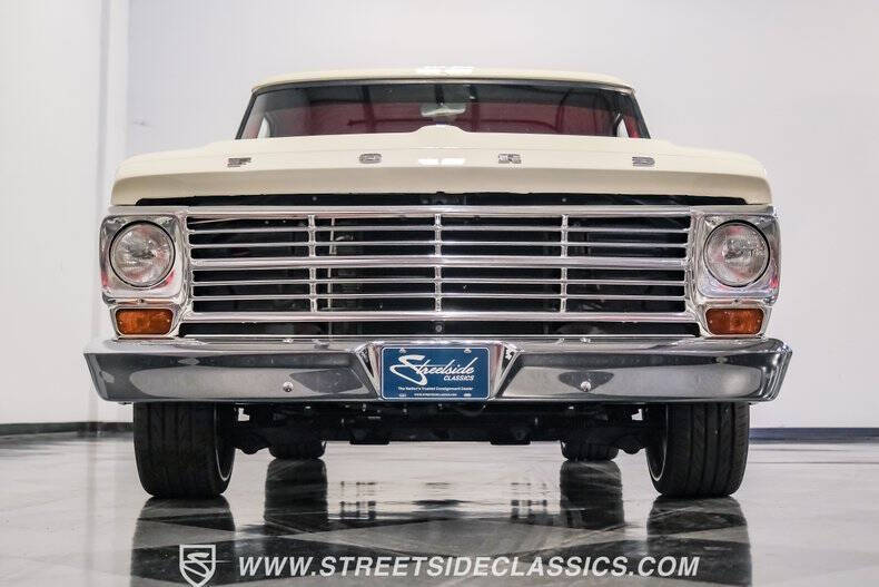 1967 Ford F-100