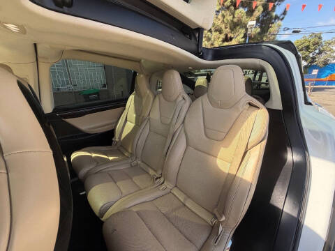 2016 Tesla Model X 90D